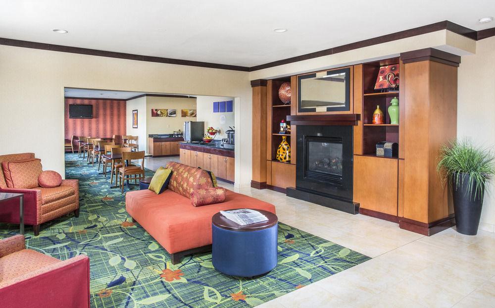 Fairfield Inn & Suites Canton North Canton Buitenkant foto