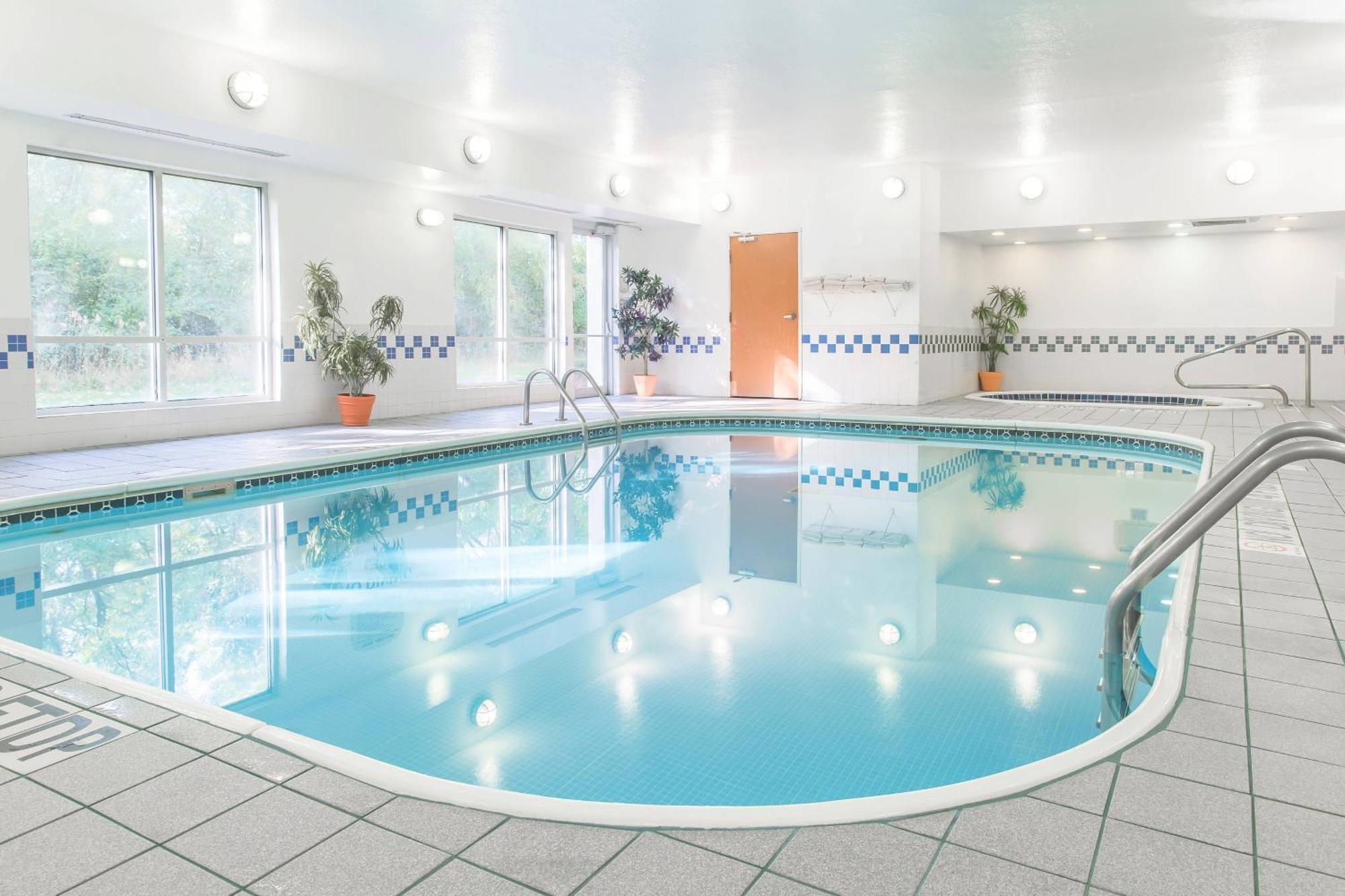 Fairfield Inn & Suites Canton North Canton Buitenkant foto