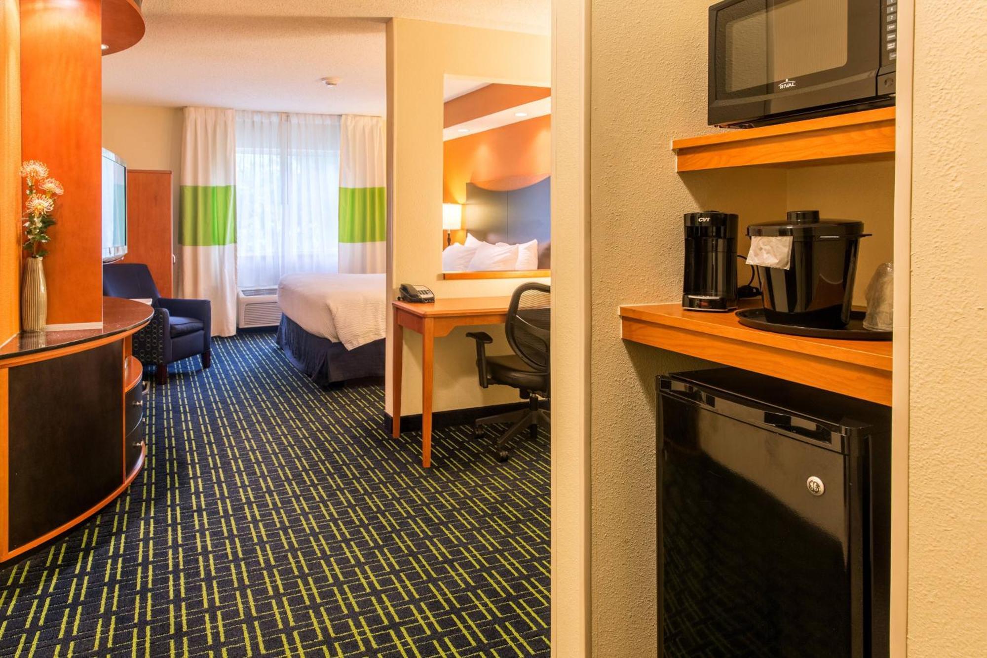 Fairfield Inn & Suites Canton North Canton Buitenkant foto
